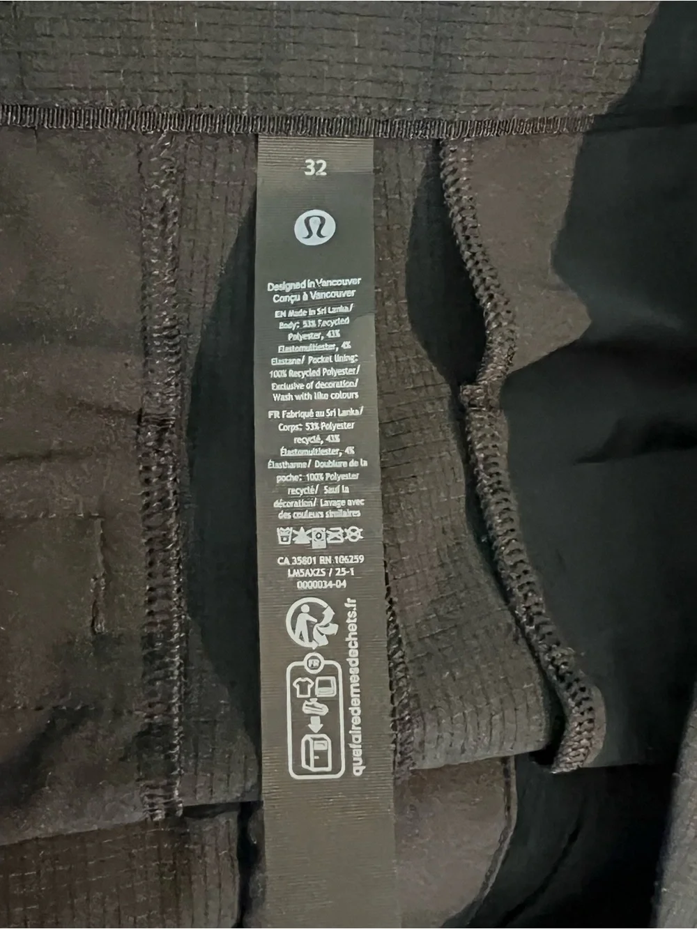 Lululemon Commission Mens Black Grid Pattern Classic Slim Fit Casual Trousers 32